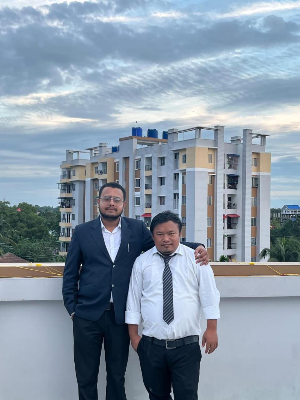 The Dibrugarh Address Otel Dış mekan fotoğraf